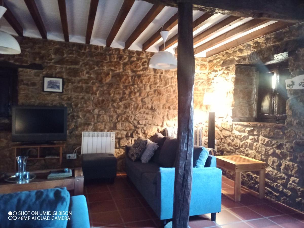 Casa De Aldea La Tienda De Villanueva Colombres Esterno foto